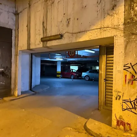 Diran 2 Apartment *